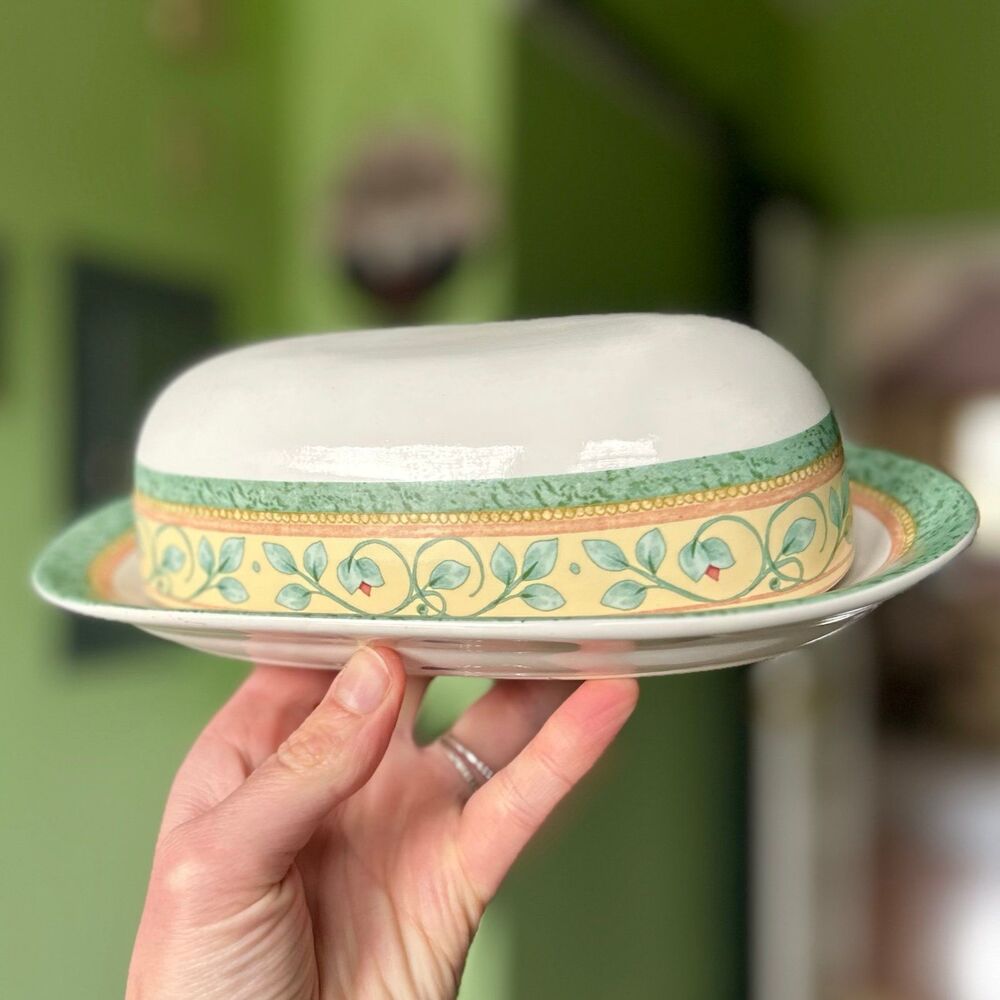 VTG French Quarter Dainty Ceramic Pfaltzgraff Kitchen Butter Dish With Lid - Picture 2 of 11